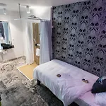 Ibis Styles Center Madhouse Hotel 3*