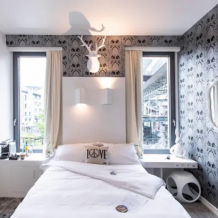 Ibis Styles Center Madhouse