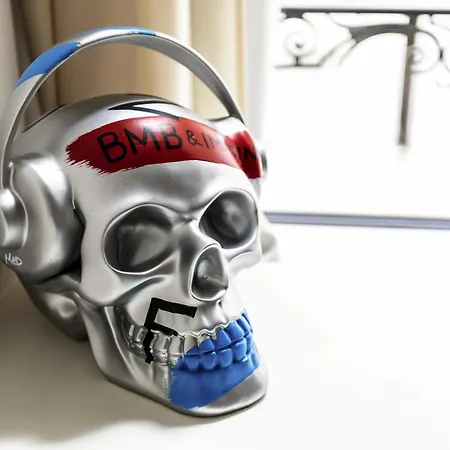 Hotel Ibis Styles Center Madhouse Lausanne