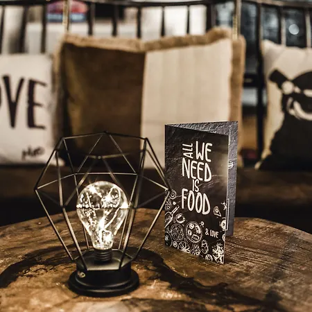 Ibis Styles Center Madhouse Hotel 3*