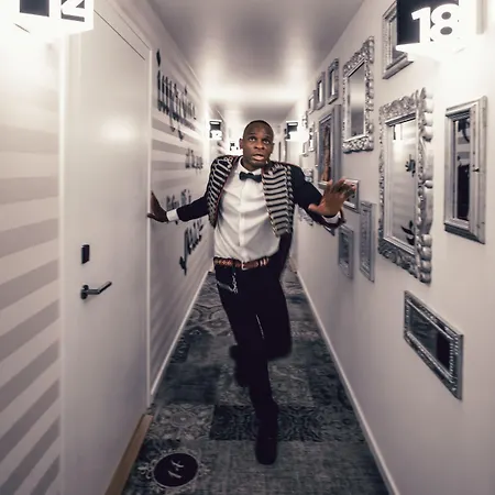 Ibis Styles Center Madhouse Отель 3*