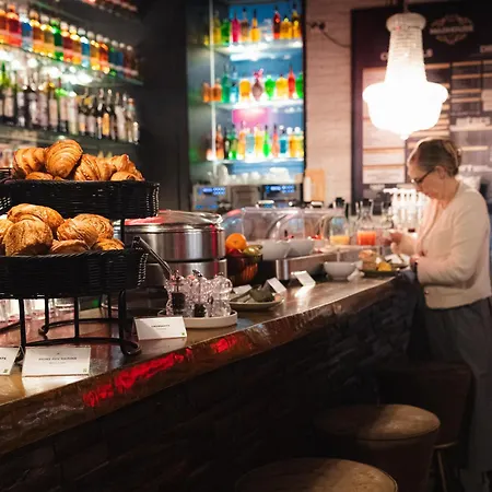 Ibis Styles Center Madhouse