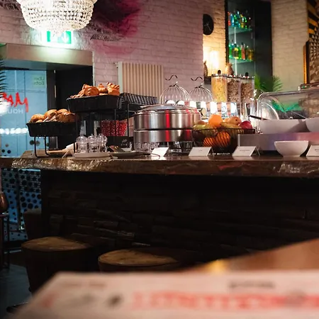 Ibis Styles Center Madhouse Hotel