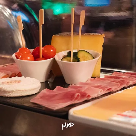 Ibis Styles Center Madhouse Отель Лозанна