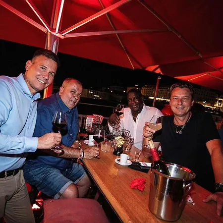 イビス スタイルズ センター マッドハウス 3* ローザンヌ