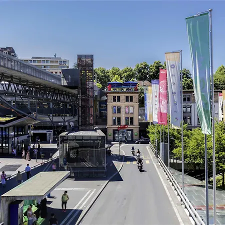 イビス スタイルズ センター マッドハウス