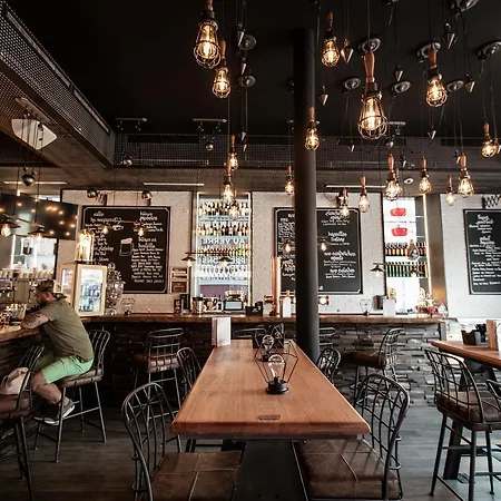 Ibis Styles Center Madhouse Hotel 3*