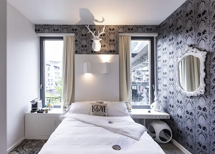 Ibis Styles Center Madhouse Lozanna