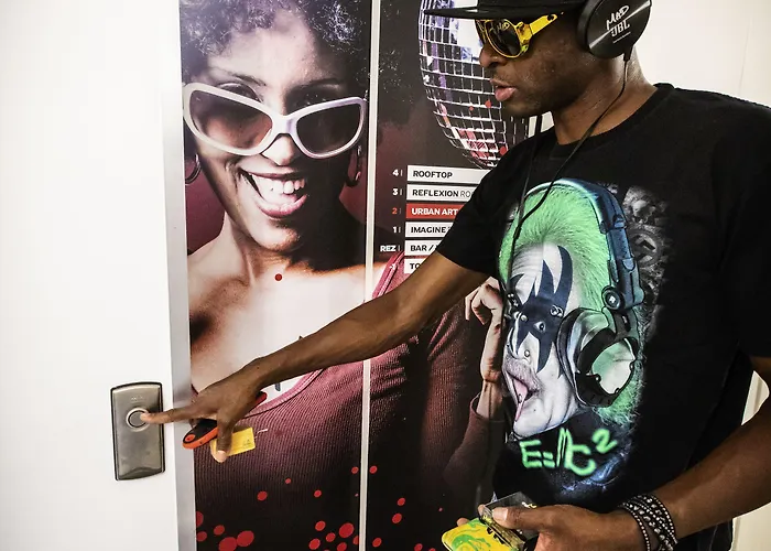 ホテル イビス スタイルズ センター マッドハウス