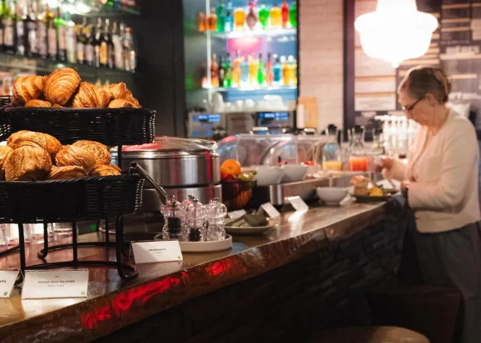 イビス スタイルズ センター マッドハウス