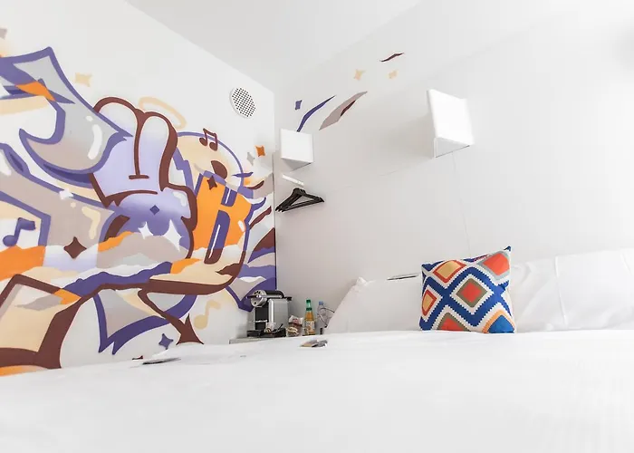 Ibis Styles Center Madhouse Otel