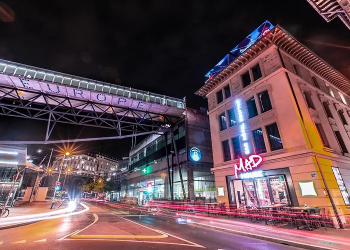 イビス スタイルズ センター マッドハウス 3*