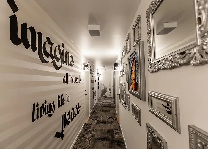 Ibis Styles Center Madhouse